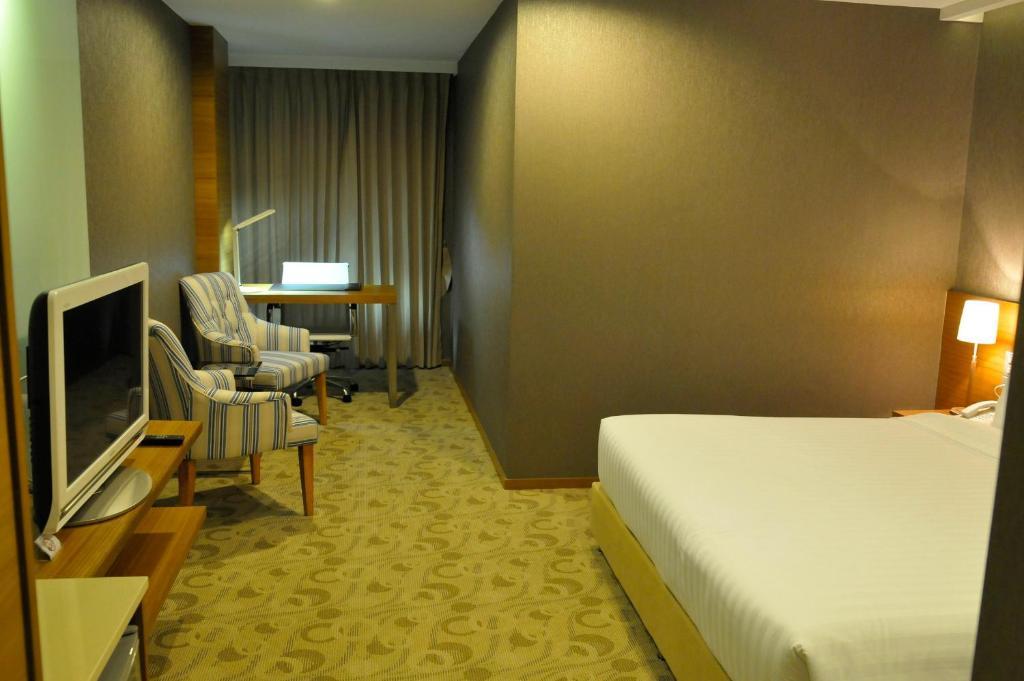 The Moonite Boutique Hotel Бангкок Номер фото