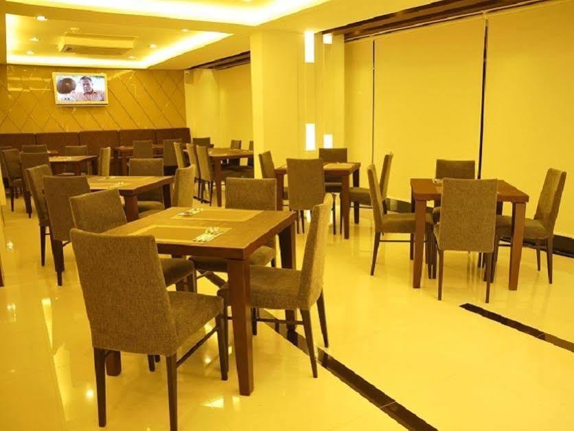 The Moonite Boutique Hotel Бангкок Экстерьер фото
